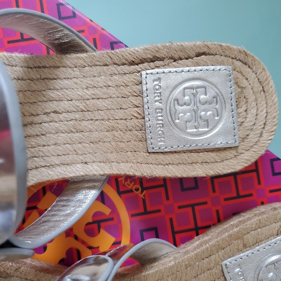 NIB Tory Burch Miller Espadrill - Picture 6 of 6